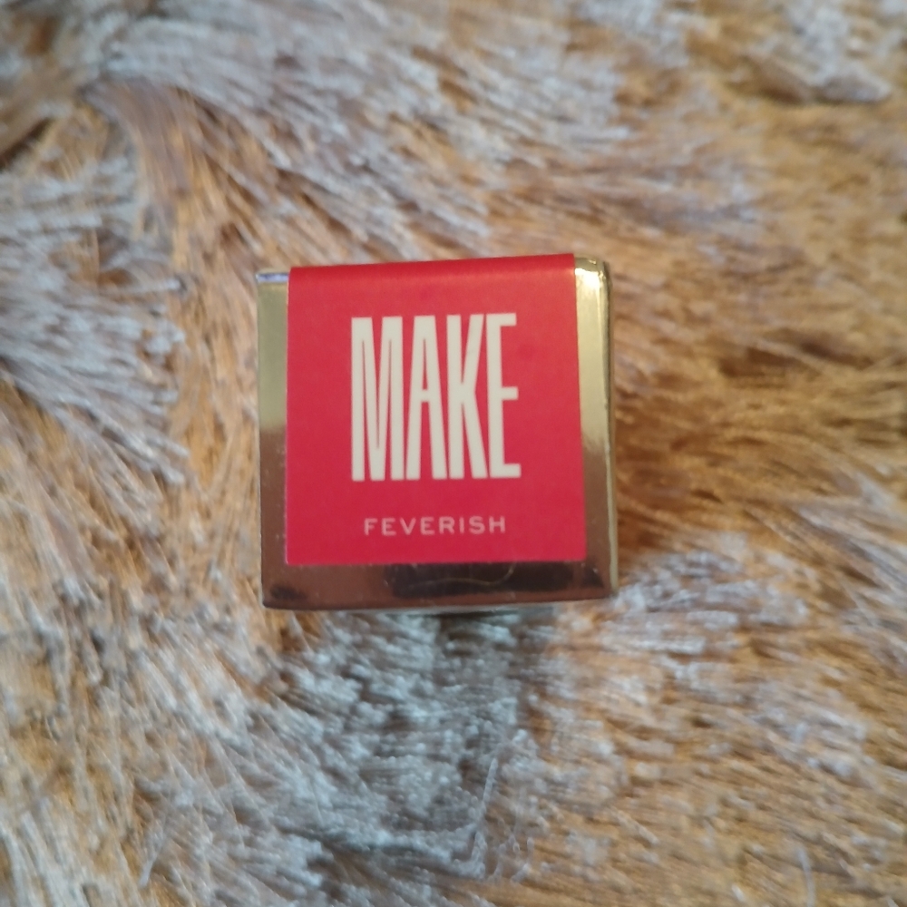 MAKE DEWY GEL TINT